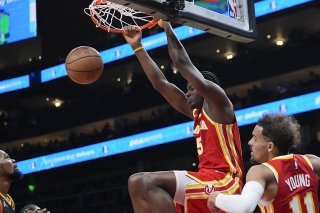 Clint Capela et les Hawks ont battu les Phoenix Suns KEYSTONE/AP/John Bazemore